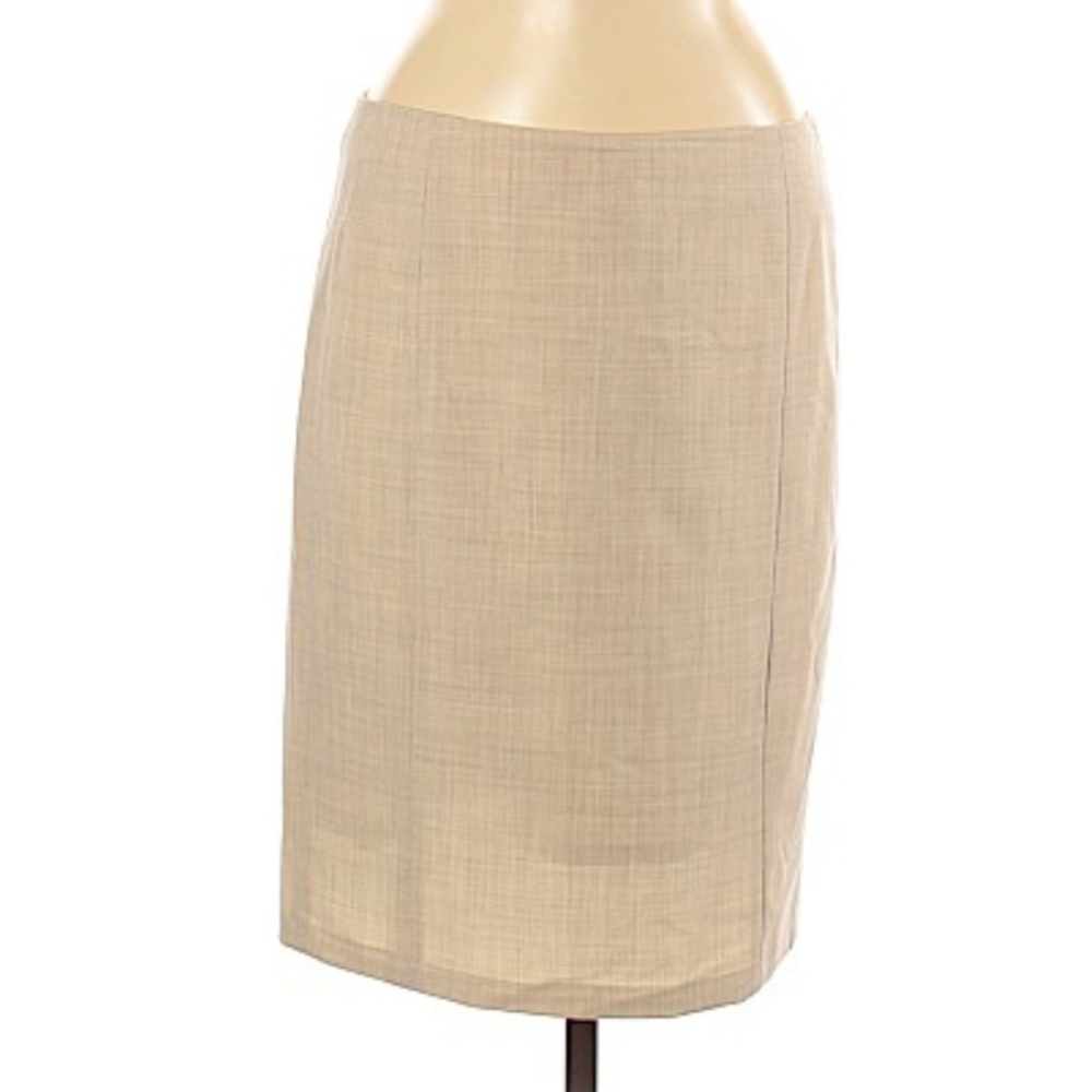 Rebecca Taylor beige knee length skirt Size 6